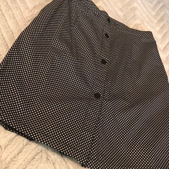 Liz Claiborne Star Print Button Skort - Size 10 - Picture 1 of 8